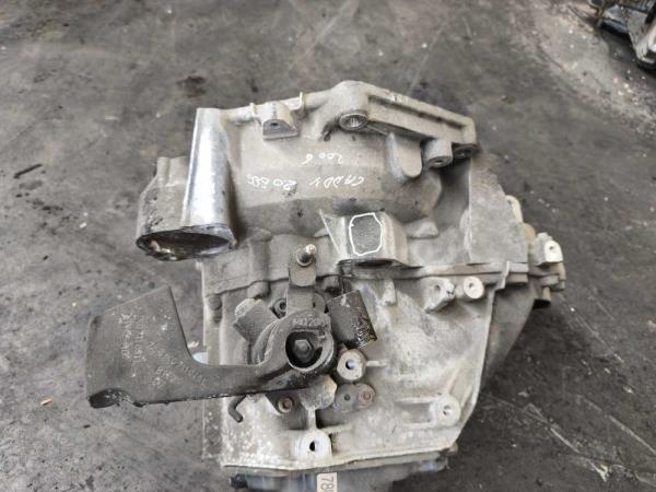 BOITE DE VITESSE VW CADDY 2.0ECOFUEL CODE: MBT ( 5-VITESSES ) - Vue 6